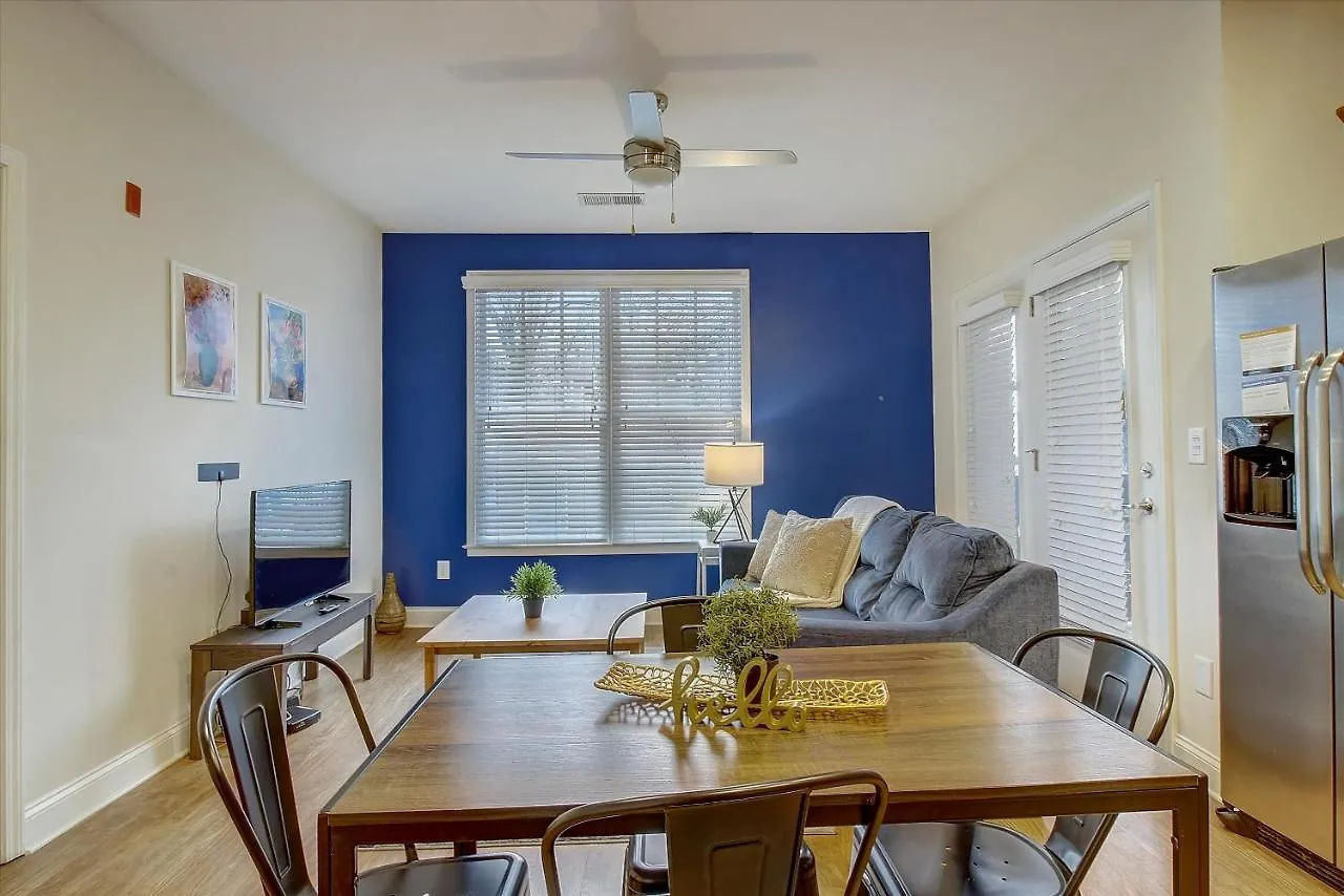 Studio And 1Br Apts By Frontdesk Apartment Charlotte United States