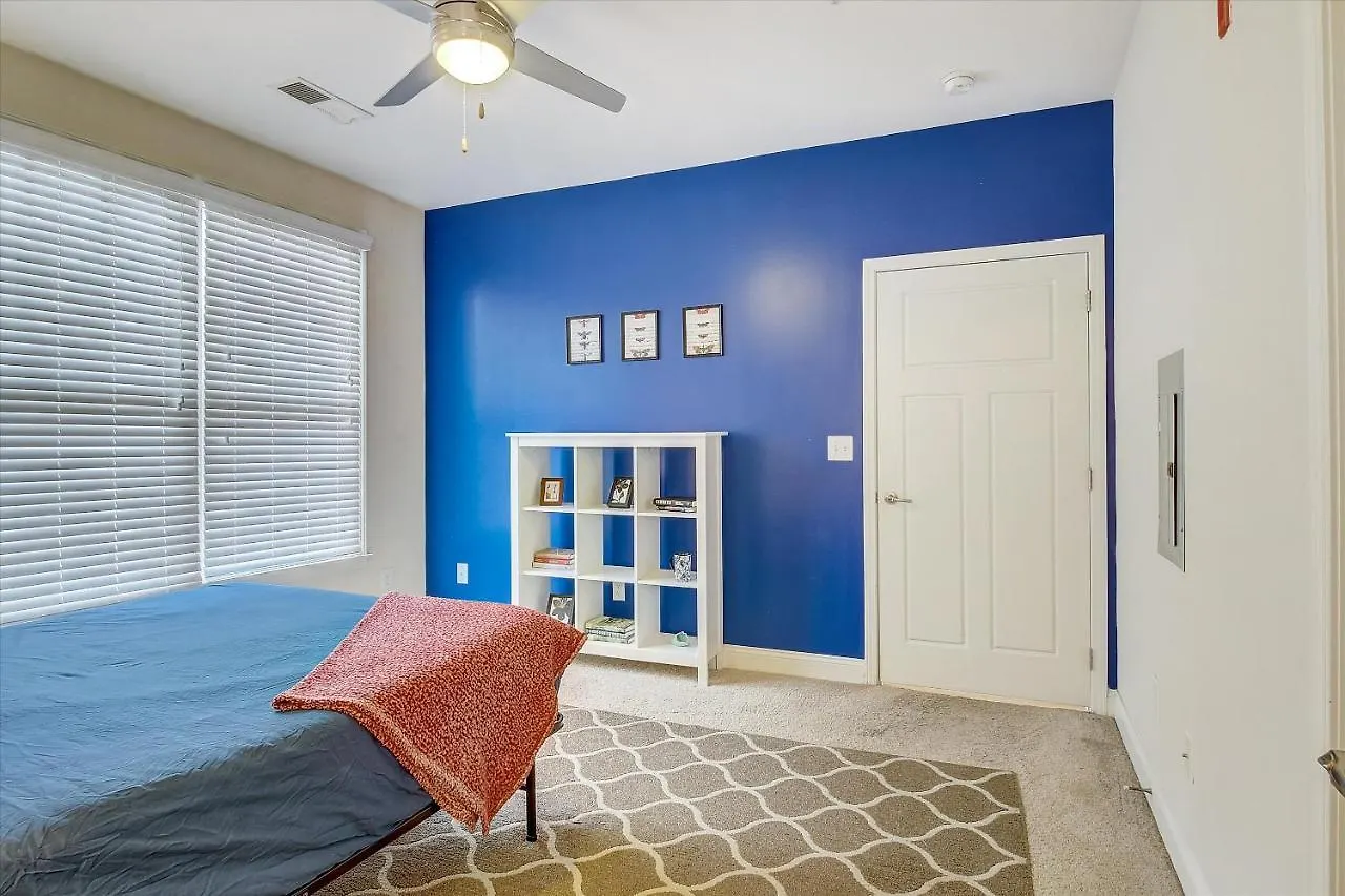 Studio And 1Br Apts By Frontdesk Apartment Charlotte 0*,